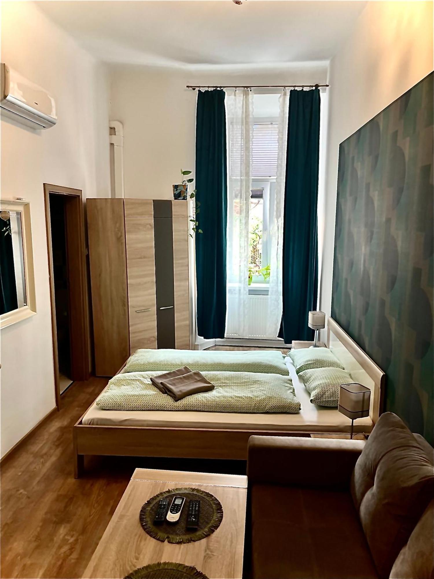 Pokoje Goscinne Wislna Krakow Exterior photo